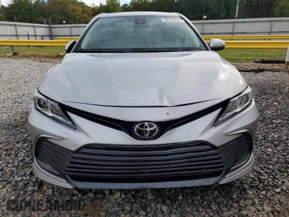 2022 Toyota Camry LE с VIN 4T1C11AKXNU048195, выставлен на аукционе Copart как лот 84606465 с пробегом 68 031 миль миль и Чистый • Clean title. История ставок и продаж доступна на DreamBid. Изображение 5.