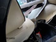 ✅ 2010 Lincoln MKZ • VIN: 3LNHL2JC6AR627409 • Lot: 96675975. Wystawiony na Copart z przebiegiem Nie podano. Bezpłatny archiwum sprzedaży aukcyjnych z USA i szczegółowy raport historii pojazdu na DreamBid. Zdjęcie 8.