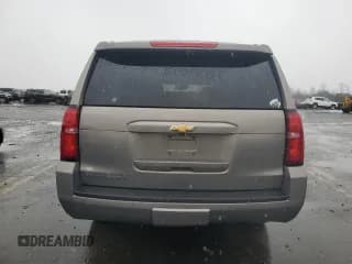 ✅ 2017 Chevrolet Suburban LT • VIN: 1GNSKHKC8HR271959 • Lot: 81591794. Wystawiony na Copart z przebiegiem 148 021 mil. Bezpłatny archiwum sprzedaży aukcyjnych z USA i szczegółowy raport historii pojazdu na DreamBid. Zdjęcie 6.