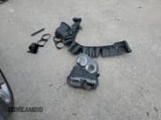 ✅ 2019 Dodge Challenger SXT • VIN: 2C3CDZAG9KH587495 • Lot: 70229024. Wystawiony na Copart z przebiegiem 23 674 mil. Bezpłatny archiwum sprzedaży aukcyjnych z USA i szczegółowy raport historii pojazdu na DreamBid. Zdjęcie 12.