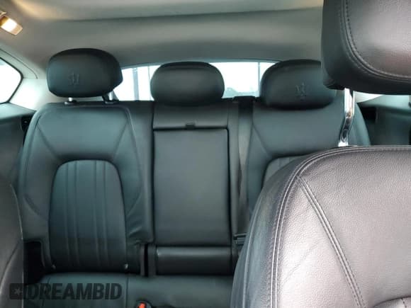 ✅ 2020 Maserati Levante S • VIN: ZN661YUA5LX345205 • Лот: 84650505. Опубликован ранее на Copart с пробегом 68 526 миль. Бесплатный доступ к архиву аукционных продаж из США и подробный отчёт об истории автомобиля на DreamBid. Изображение 10.