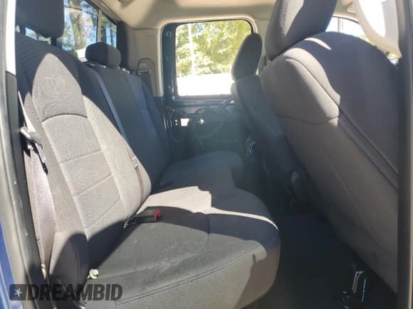 ✅ 2019 Ram 1500 Warlock • VIN: 1C6RR6GG2KS676676 • Лот: 82532435. Опубликован ранее на Copart с пробегом 131 016 миль. Бесплатный доступ к архиву аукционных продаж из США и подробный отчёт об истории автомобиля на DreamBid. Изображение 10.