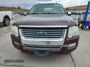 ✅ 2008 Ford Explorer Limited • VIN: 1FMEU75EX8UA76672 • Lot: 85944785. Wystawiony na Copart z przebiegiem 163 735 mil. Bezpłatny archiwum sprzedaży aukcyjnych z USA i szczegółowy raport historii pojazdu na DreamBid. Zdjęcie 5.