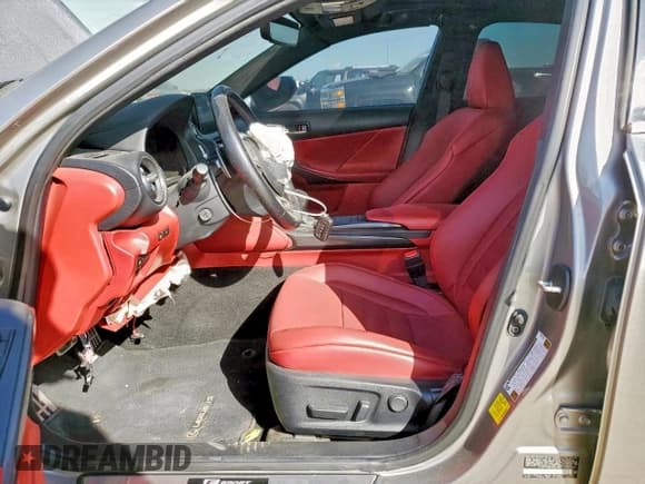 ✅ 2023 Lexus IS 350 F Sport • VIN: JTHGZ1B28P5065585 • Lot: 94435615. Wystawiony na Copart z przebiegiem 33 388 mil. Bezpłatny archiwum sprzedaży aukcyjnych z USA i szczegółowy raport historii pojazdu na DreamBid. Zdjęcie 7.