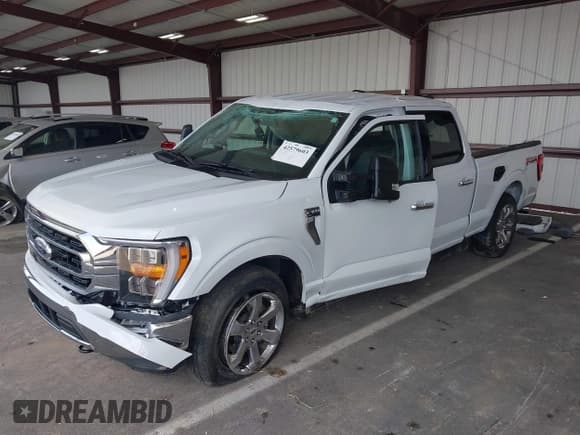 ✅ 2022 Ford F-150 XL • VIN: 1FTFW1E87NFB85116 • Lot: 42579603. Listed on IAAI with 21,015 mi. Free auction sales archive from the USA and detailed vehicle history report at DreamBid. Image 2.