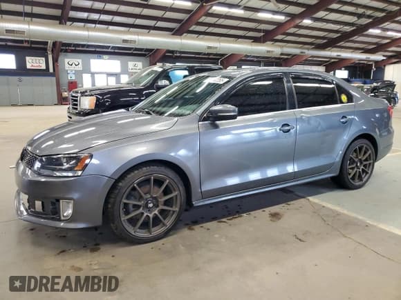 ✅ 2013 Volkswagen Jetta TDI w/Premium • VIN: 3VWLL7AJ0DM385046 • Lot: 55612265. Listed on Copart with 115,955 mi. Free auction sales archive from the USA and detailed vehicle history report at DreamBid. Image 1.