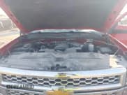 ✅ 2015 Chevrolet Silverado 1500 LT • VIN: 3GCUKREC2FG102035 • Lot: 43364737. Wystawiony na IAAI z przebiegiem 190 804 mil. Bezpłatny archiwum sprzedaży aukcyjnych z USA i szczegółowy raport historii pojazdu na DreamBid. Zdjęcie 10.