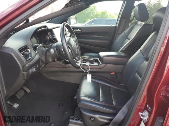 ✅ 2023 Dodge Durango GT • VIN: 1C4RDHDG4PC571825 • Lot: 56158955. Wystawiony na Copart z przebiegiem 56 037 mil. Bezpłatny archiwum sprzedaży aukcyjnych z USA i szczegółowy raport historii pojazdu na DreamBid. Zdjęcie 7.