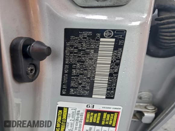 ✅ 2010 Toyota Matrix • VIN: 2T1KU4EE5AC279090 • Lot: 93472625. Listed on Copart with 157,314 mi. Free auction sales archive from the USA and detailed vehicle history report at DreamBid. Image 12.