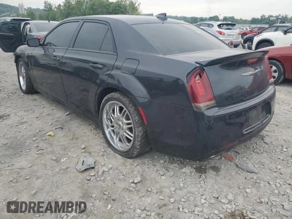 ✅ 2017 Chrysler 300 S Alloy Edition • VIN: 2C3CCABG8HH668418 • Lot: 57488495. Listed on Copart with 123,793 mi. Free auction sales archive from the USA and detailed vehicle history report at DreamBid. Image 2.