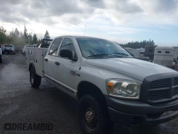 ✅ 2009 Dodge RAM • VIN: 3D2WS28TX9G526543 • Lot: 43634099. Listed on IAAI with 103,981 mi. Free auction sales archive from the USA and detailed vehicle history report at DreamBid. Image 1.