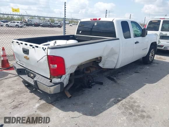 2008 Chevrolet Silverado 1500 Work Truck with VIN 1GCEC19X68Z113851, listed as a IAAI auction lot 41775750 with 227,717 mi miles and . Bid and sale history available at DreamBid. Image 4.