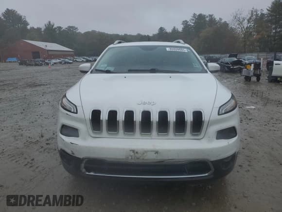 ✅ 2018 Jeep Cherokee Limited • VIN: 1C4PJMDBXJD582147 • Lot: 85928885. Listed on Copart with 107,071 mi. Free auction sales archive from the USA and detailed vehicle history report at DreamBid. Image 5.