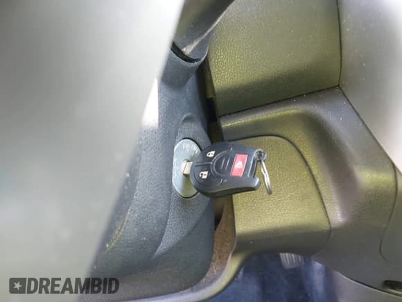 ✅ 2015 Nissan Note SL • VIN: 3N1CE2CP3FL427934 • Lot: 43735913. Listed on IAAI with 128,427 mi. Free auction sales archive from the USA and detailed vehicle history report at DreamBid. Image 11.