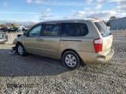 ✅ 2006 Kia Sedona LX • VIN: KNDMB233166057892 • Лот: 92015425. Опубликован ранее на Copart с пробегом 185 793 миль. Бесплатный доступ к архиву аукционных продаж из США и подробный отчёт об истории автомобиля на DreamBid. Изображение 2.