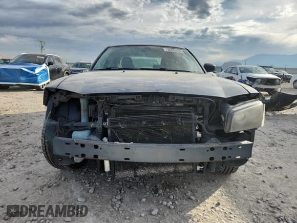 ✅ 2008 Dodge Charger • VIN: 2B3KA43G78H315389 • Lot: 86552295. Wystawiony na Copart z przebiegiem 215 226 mil. Bezpłatny archiwum sprzedaży aukcyjnych z USA i szczegółowy raport historii pojazdu na DreamBid. Zdjęcie 5.