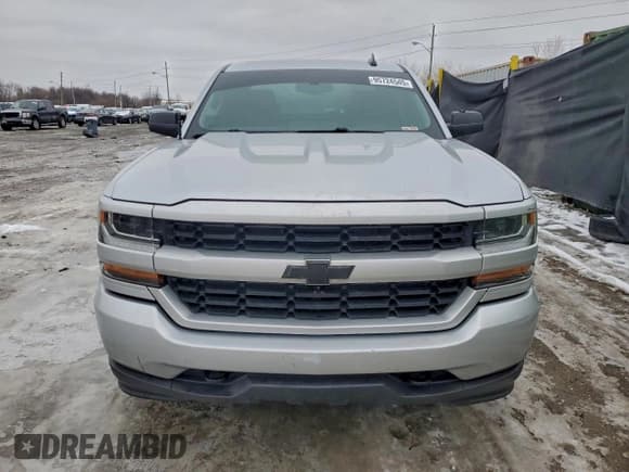 ✅ 2019 Chevrolet Silverado 1500 Custom • VIN: 2GCVKMECXK1240934 • Lot: 95724545. Listed on Copart with 79,602 mi. Free auction sales archive from the USA and detailed vehicle history report at DreamBid. Image 5.
