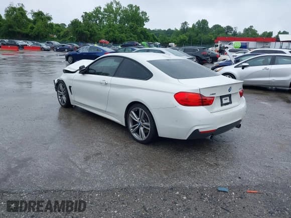 ✅ 2016 BMW 4 Series 435i xDrive • VIN: WBA3R5C51GK374250 • Lot: 42312629. Listed on IAAI with 117,343 mi. Free auction sales archive from the USA and detailed vehicle history report at DreamBid. Image 3.