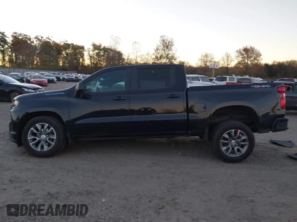 ✅ 2021 Chevrolet Silverado 1500 RST • VIN: 1GCUYEET3MZ133329 • Лот: 43637327. Опубликован ранее на IAAI с пробегом 128 498 миль. Бесплатный доступ к архиву аукционных продаж из США и подробный отчёт об истории автомобиля на DreamBid. Изображение 14.