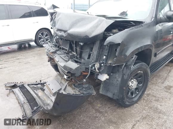 ✅ 2012 Chevrolet Tahoe Commercial • VIN: 1GNLC2E02CR159649 • Lot: 41870347. Listed on IAAI with 297,605 mi. Free auction sales archive from the USA and detailed vehicle history report at DreamBid. Image 6.