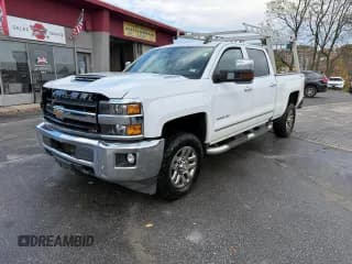 ✅ 2019 Chevrolet Silverado 2500HD LTZ • VIN: 1GC1KTEY4KF106028 • Lot: 92345985. Listed on Copart with 195,582 mi. Free auction sales archive from the USA and detailed vehicle history report at DreamBid. Image 1.