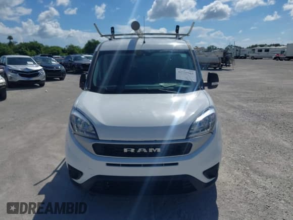 ✅ 2022 Ram ProMaster City Cargo Tradesman • VIN: ZFBHRFAB7N6Y42613 • Lot: 42739565. Wystawiony na IAAI z przebiegiem 58 004 mil. Bezpłatny archiwum sprzedaży aukcyjnych z USA i szczegółowy raport historii pojazdu na DreamBid. Zdjęcie 6.