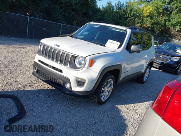 ✅ 2021 Jeep Renegade Limited • VIN: ZACNJDD17MPM71721 • Lot: 43160419. Wystawiony na IAAI z przebiegiem 48 818 mil. Bezpłatny archiwum sprzedaży aukcyjnych z USA i szczegółowy raport historii pojazdu na DreamBid. Zdjęcie 18.
