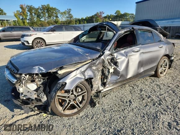 ✅ 2020 Mercedes-Benz C 43 AMG • VIN: W1KWF6EB4LR566285 • Lot: 80092975. Wystawiony na Copart z przebiegiem Nie podano. Bezpłatny archiwum sprzedaży aukcyjnych z USA i szczegółowy raport historii pojazdu na DreamBid. Zdjęcie 1.