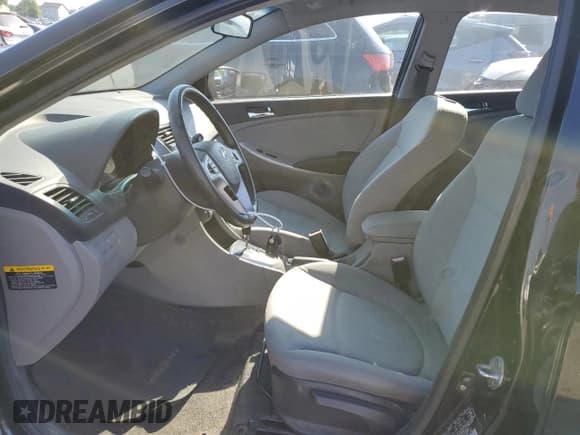 ✅ 2012 Hyundai Accent SE • VIN: KMHCU5AE1CU053856 • Лот: 60115334. Опубликован ранее на Copart с пробегом 48 753 миль. Бесплатный доступ к архиву аукционных продаж из США и подробный отчёт об истории автомобиля на DreamBid. Изображение 7.