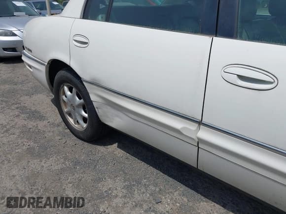 ✅ 2003 Buick Park Avenue • VIN: 1G4CW54K334104317 • Lot: 42588292. Listed on IAAI with 146,848 mi. Free auction sales archive from the USA and detailed vehicle history report at DreamBid. Image 6.