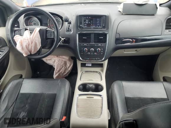 2018 Dodge Grand Caravan SXT z VIN 2C4RDGCG6JR304261, wystawiony jako Copart lot #57338335 z przebiegiem 140 506 mil mil oraz Szkoda całkowita • Salvage title. Historia ofert i sprzedaży dostępna na DreamBid. Obrazek 8.