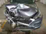 2019 Hyundai Tucson SE z VIN KM8J23A47KU000313, wystawiony jako Copart lot #90115815 z przebiegiem 99 228 mil mil oraz Czysty tytuł • Clean title. Historia ofert i sprzedaży dostępna na DreamBid. Obrazek 12.