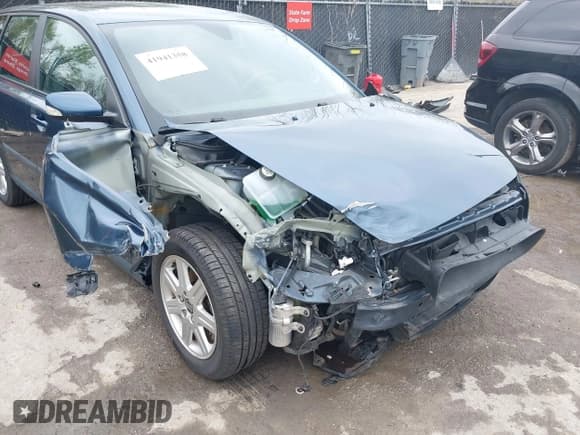 ✅ 2006 Volvo V50 2.4L • VIN: YV1MW382462201365 • Lot: 41941358. Listed on IAAI with 113,259 mi. Free auction sales archive from the USA and detailed vehicle history report at DreamBid. Image 6.