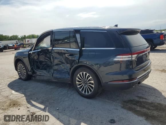 ✅ 2024 Lincoln Aviator Reserve • VIN: 5LM5J7XC8RGL02175 • Lot: 69415355. Wystawiony na Copart z przebiegiem 21 618 mil. Bezpłatny archiwum sprzedaży aukcyjnych z USA i szczegółowy raport historii pojazdu na DreamBid. Zdjęcie 2.