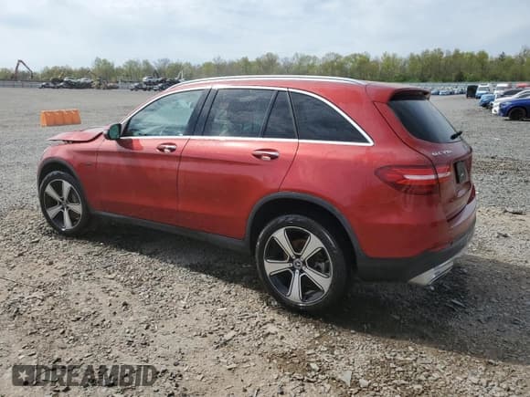✅ 2019 Mercedes-Benz GLC 350e • VIN: WDC0G5EB9KF626630 • Лот: 54326095. Опубликован ранее на Copart с пробегом 73 101 миль. Бесплатный доступ к архиву аукционных продаж из США и подробный отчёт об истории автомобиля на DreamBid. Изображение 2.