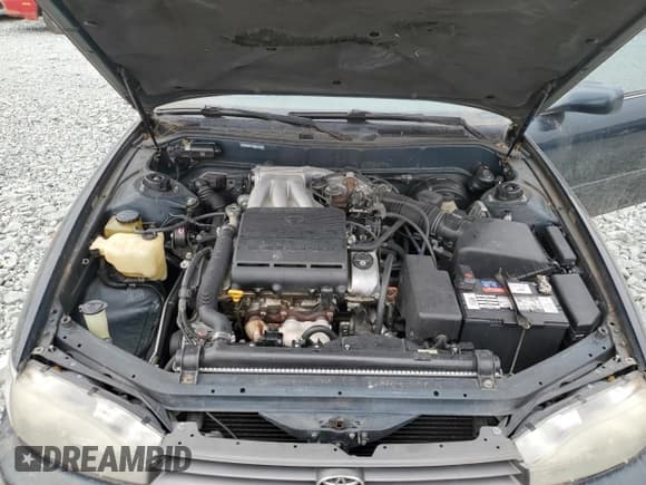 ✅ 1994 Toyota Camry LE • VIN: 4T1GK12WXRU044900 • Lot: 47033555. Wystawiony na Copart z przebiegiem 136 519 mil. Bezpłatny archiwum sprzedaży aukcyjnych z USA i szczegółowy raport historii pojazdu na DreamBid. Zdjęcie 13.