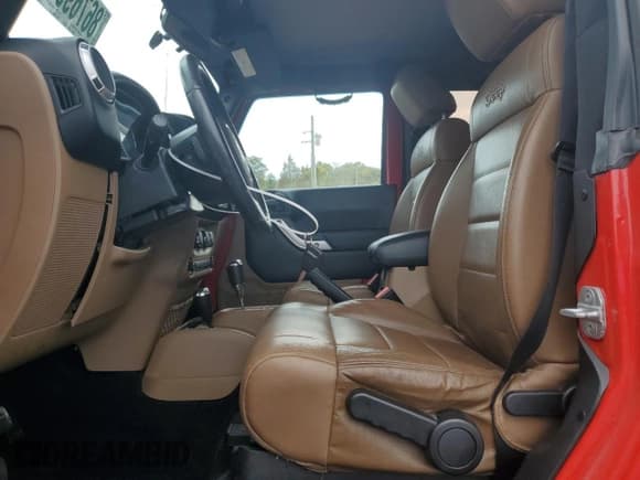 ✅ 2012 Jeep Wrangler Sahara • VIN: 1C4AJWBG0CL123685 • Лот: 86769985. Опубликован ранее на Copart с пробегом 96 002 миль. Бесплатный доступ к архиву аукционных продаж из США и подробный отчёт об истории автомобиля на DreamBid. Изображение 7.