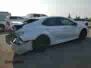 2021 Toyota Camry Hybrid XSE с VIN 4T1K31AKXMU548944, выставлен на аукционе Copart как лот 68894265 с пробегом 81 648 миль миль и Списание • Salvage title. История ставок и продаж доступна на DreamBid. Изображение 3.