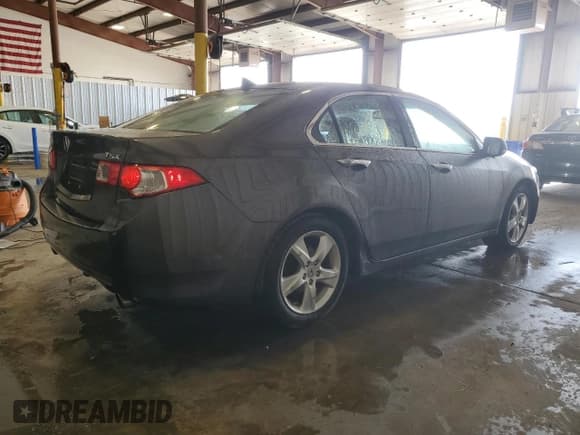 ✅ 2009 Acura TSX • VIN: JH4CU26629C033228 • Lot: 90018545. Listed on Copart with 105,719 mi. Free auction sales archive from the USA and detailed vehicle history report at DreamBid. Image 3.