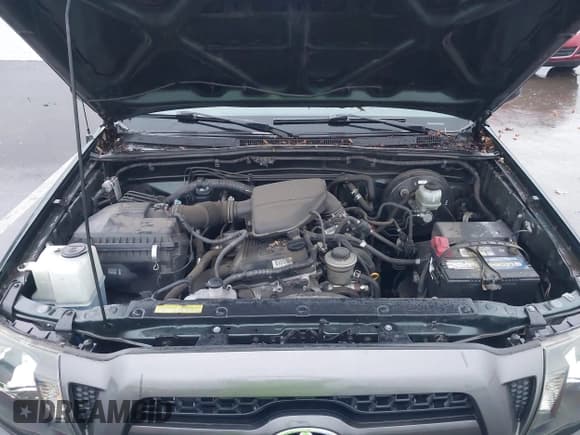 ✅ 2011 Toyota Tacoma • VIN: 5TFNX4CN9BX008107 • Lot: 43610146. Listed on IAAI with 120,891 mi. Free auction sales archive from the USA and detailed vehicle history report at DreamBid. Image 10.