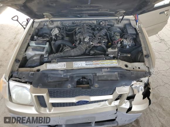 ✅ 2001 Ford Explorer Sport Trac • VIN: 1FMZU67E21UC39295 • Лот: 56380505. Опубликован ранее на Copart с пробегом 97 526 миль. Бесплатный доступ к архиву аукционных продаж из США и подробный отчёт об истории автомобиля на DreamBid. Изображение 22.