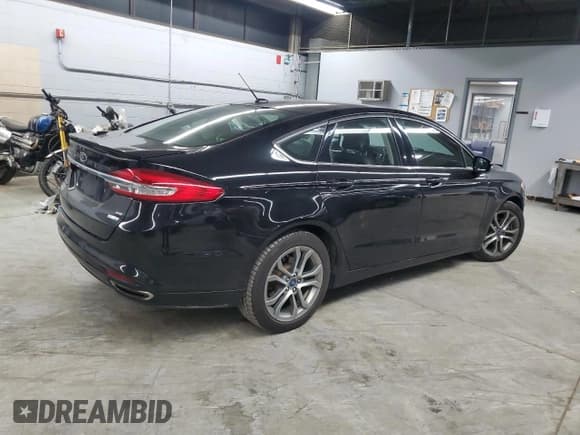 ✅ 2017 Ford Fusion SE • VIN: 3FA6P0T95HR416109 • Лот: 93396385. Опубликован ранее на Copart с пробегом 199 526 миль. Бесплатный доступ к архиву аукционных продаж из США и подробный отчёт об истории автомобиля на DreamBid. Изображение 3.