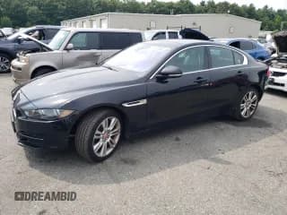 ✅ 2019 Jaguar XE 25t Premium • VIN: SAJAJ4FX3KCP51609 • Lot: 63503964. Wystawiony na Copart z przebiegiem 21 775 mil. Bezpłatny archiwum sprzedaży aukcyjnych z USA i szczegółowy raport historii pojazdu na DreamBid. Zdjęcie 1.