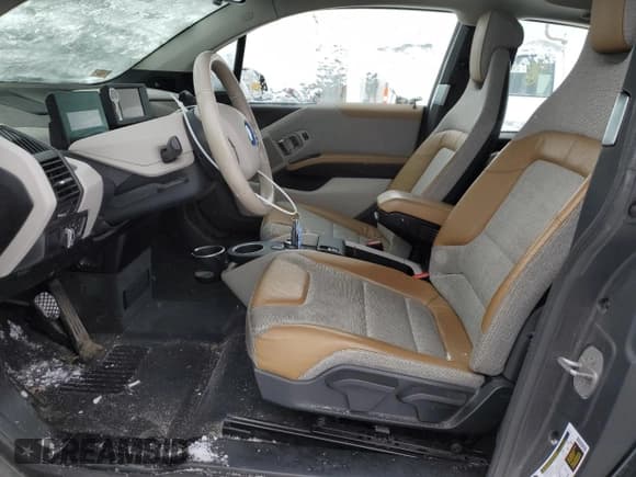 ✅ 2017 BMW i3 • VIN: WBY1Z8C32HV890917 • Lot: 38858423. Listed on Copart with Not provided. Free auction sales archive from the USA and detailed vehicle history report at DreamBid. Image 7.