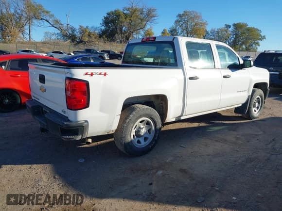 ✅ 2017 Chevrolet Silverado 1500 LS • VIN: 3GCUKNEC0HG291697 • Лот: 43582747. Опубликован ранее на IAAI с пробегом 131 922 миль. Бесплатный доступ к архиву аукционных продаж из США и подробный отчёт об истории автомобиля на DreamBid. Изображение 4.
