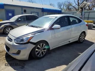 ✅ 2016 Hyundai Accent SE • VIN: KMHCU4AE9GU045925 • Лот: 47666104. Опубликован ранее на Copart с пробегом 130 689 миль. Бесплатный доступ к архиву аукционных продаж из США и подробный отчёт об истории автомобиля на DreamBid. Изображение 1.