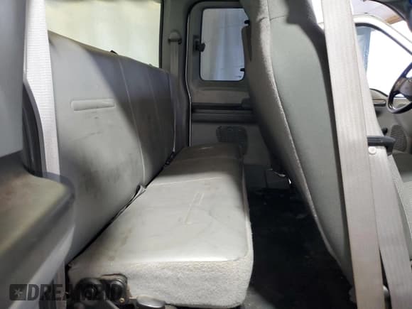 ✅ 2006 Ford F-250 XL • VIN: 1FTSX21P66EB30324 • Лот: 85357255. Опубликован ранее на Copart с пробегом 227 142 миль. Бесплатный доступ к архиву аукционных продаж из США и подробный отчёт об истории автомобиля на DreamBid. Изображение 10.