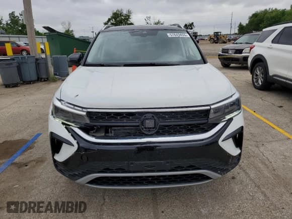 ✅ 2023 Volkswagen Taos SE • VIN: 3VVVX7B28PM382828 • Лот: 57849455. Опубликован ранее на Copart с пробегом 7 920 миль. Бесплатный доступ к архиву аукционных продаж из США и подробный отчёт об истории автомобиля на DreamBid. Изображение 5.
