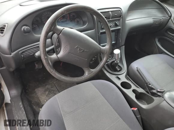 ✅ 2001 Ford Mustang Standard • VIN: 1FAFP40401F200672 • Lot: 51295345. Listed on Copart with Not provided. Free auction sales archive from the USA and detailed vehicle history report at DreamBid. Image 8.