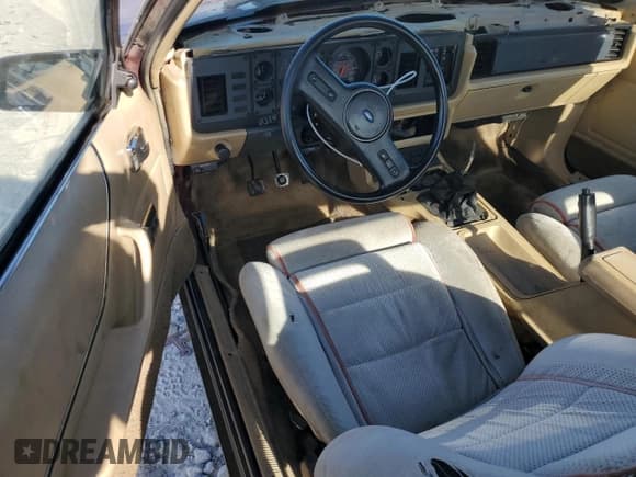 ✅ 1985 Ford Mustang GT • VIN: 1FABP28M8FF242361 • Лот: 86287155. Опубликован ранее на Copart с пробегом 71 904 миль. Бесплатный доступ к архиву аукционных продаж из США и подробный отчёт об истории автомобиля на DreamBid. Изображение 8.